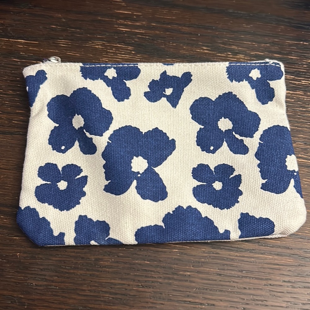 IPSY travel bag